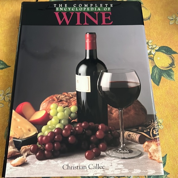 Wine Encyclopedias - Picture 4 of 6